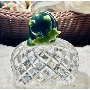 Elephant with a fish on his mouth‎ jade figurine